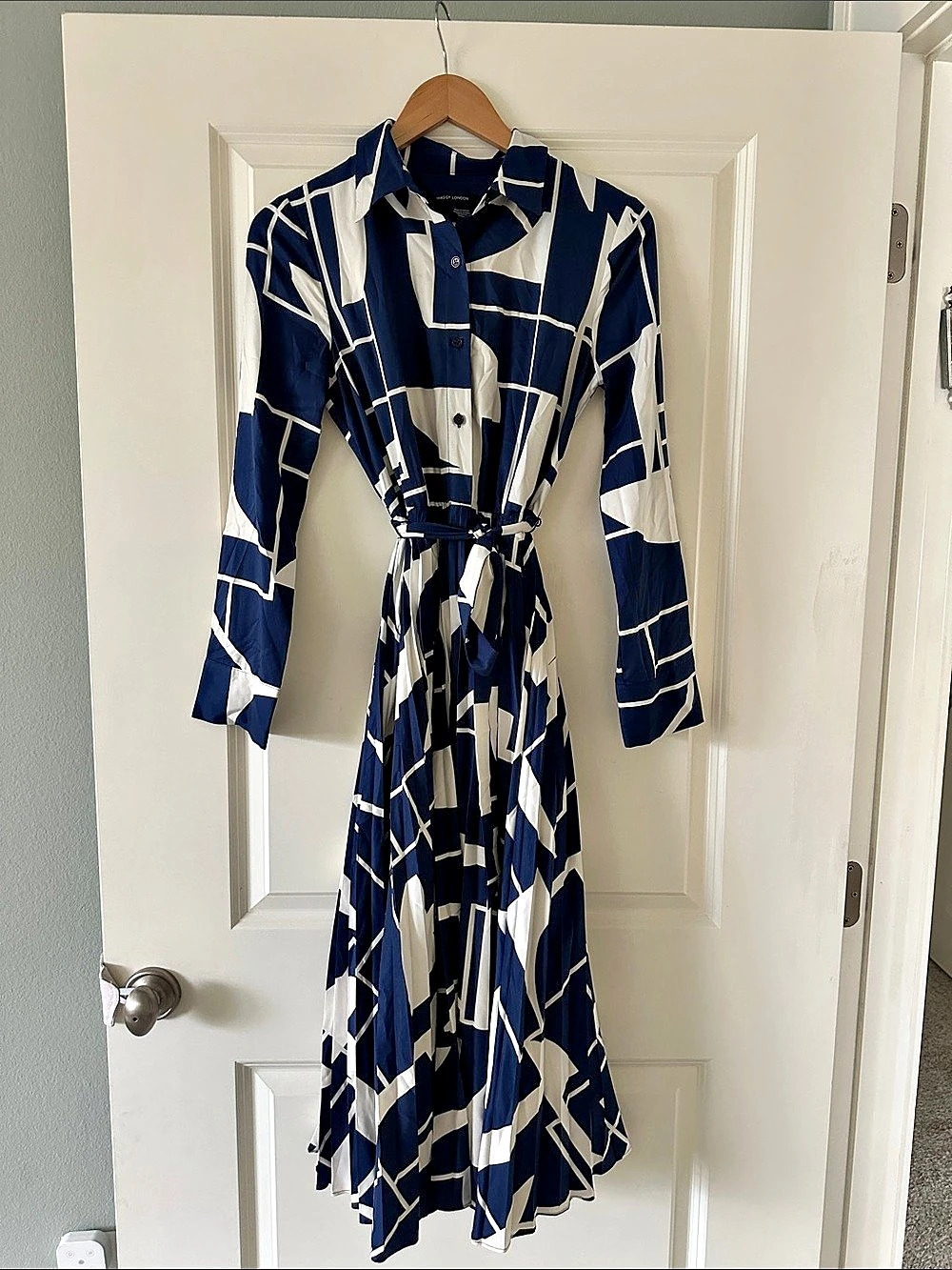 Maggy London Geometric Midi Dress in Blue & White US 2 Like New